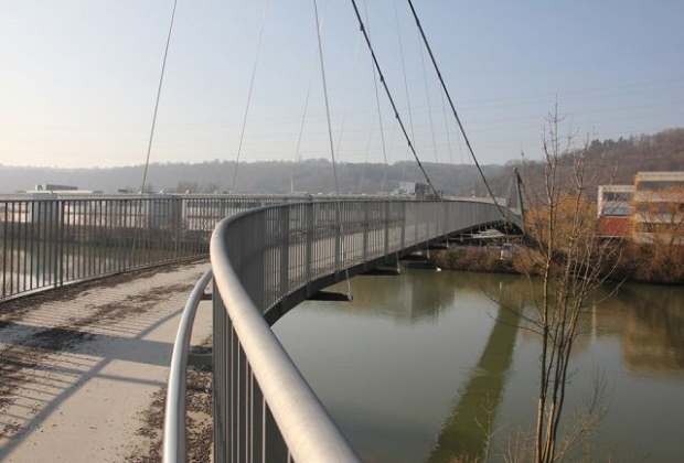 Fußwegbrücke Mettingen / Neckar