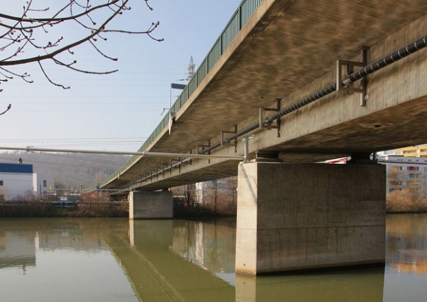 Hans- Martin - Schleier - Brücke / Neckar