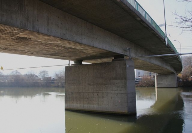 Hans- Martin - Schleier - Brücke / Neckar