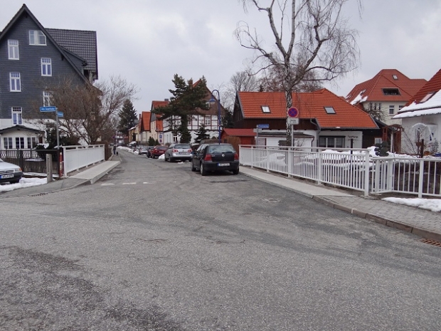 Kruskastraßenbrücke / Holtemme