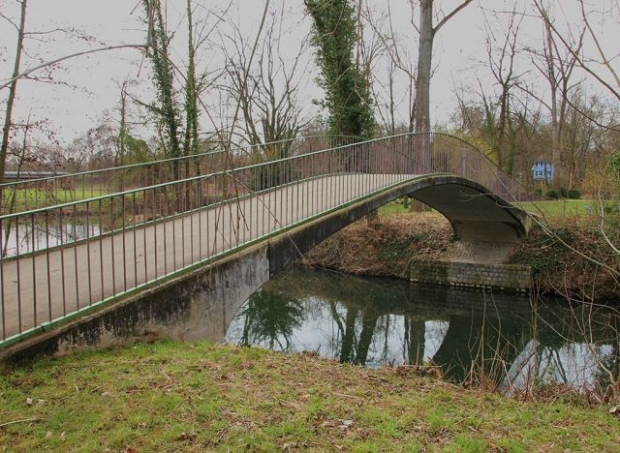 Erleninselbrücke / Rems