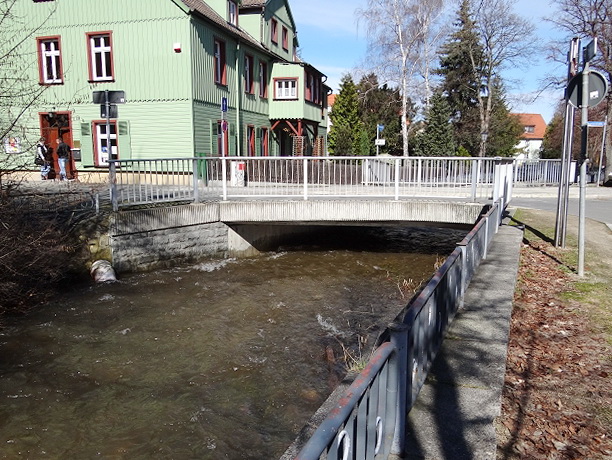 Degener Straßenbrücke / Zillerbach