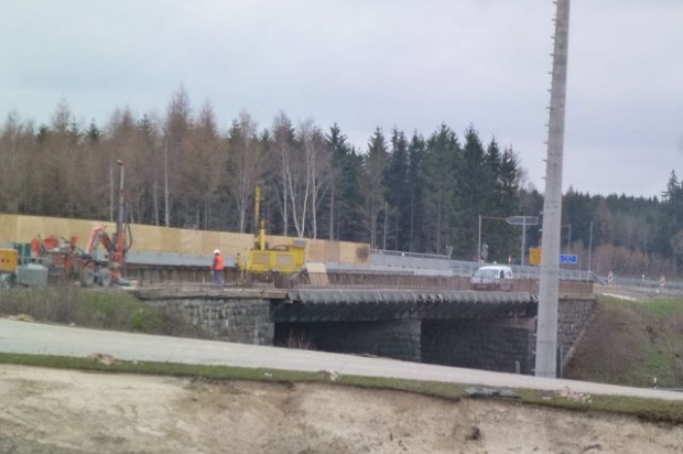 L 1077 Straßenbrücke / A 9 Autobahnbrücke Berlin - München, die letzten neuen Bilder