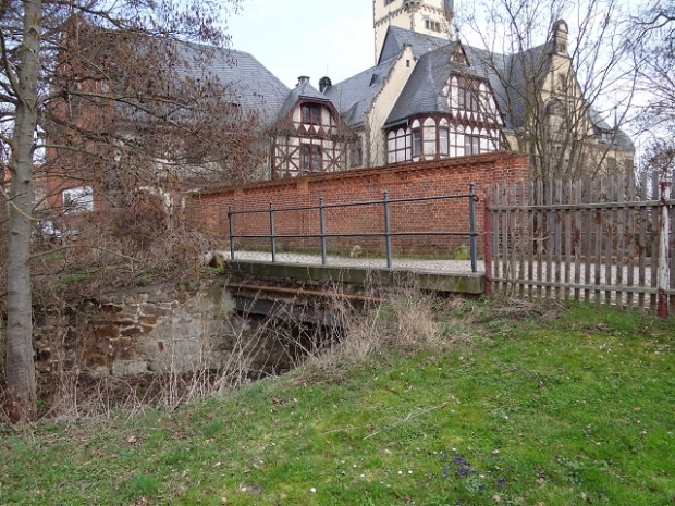 Grundstückszugangsbrücke zum Kloster Wiperti / Holländergraben