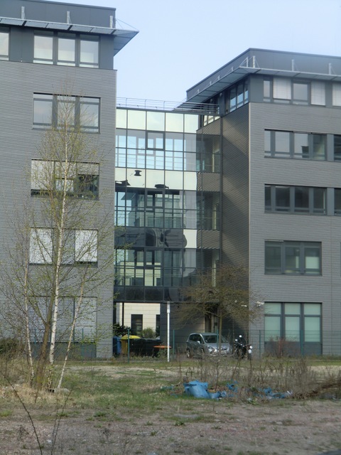 Hausbrücke Büropark Gradestraße