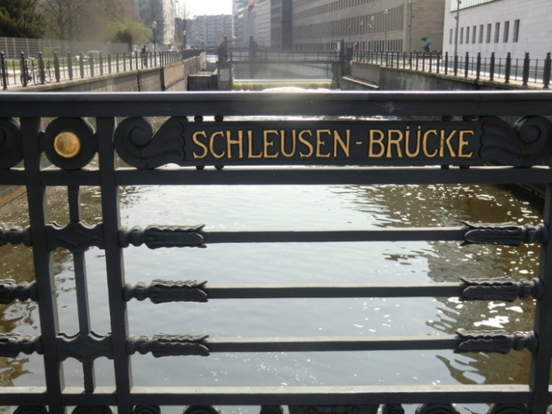 Schleusenbrücke