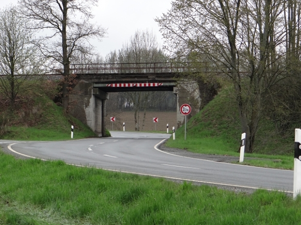 EÜ Strecke Hof - Kulmbach / Straße südl. Gottersdorf