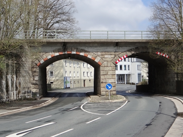 EÜ Strecke Hof - Kulmbach / B 289 Kulmbacher Straße
