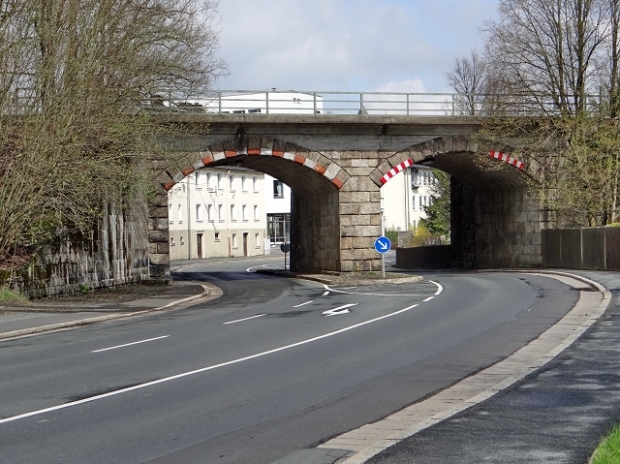 EÜ Strecke Hof - Kulmbach / B 289 Kulmbacher Straße