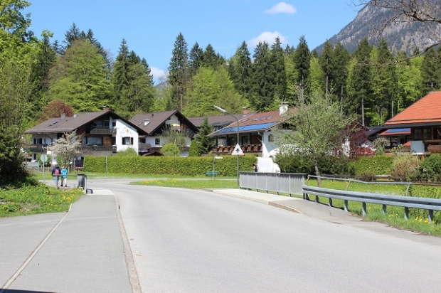 Fahrwegbrücke / Brücklebach