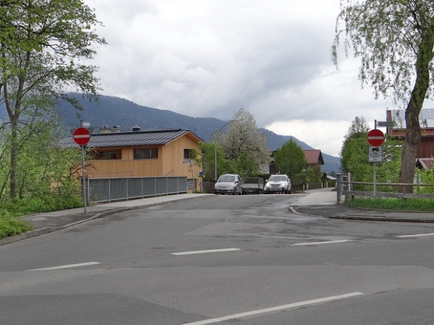 Längenwangstraßenbrücke / Loisach