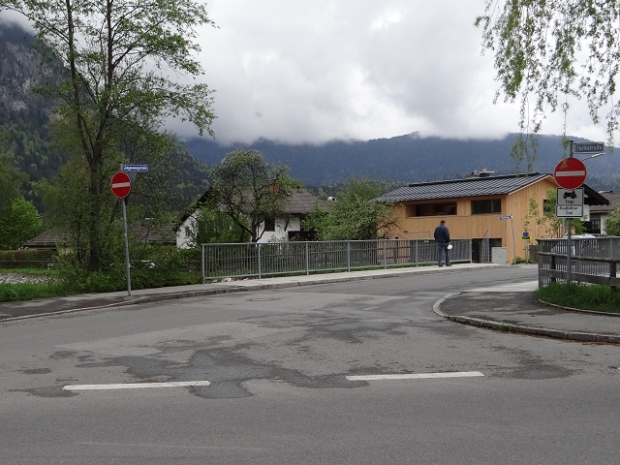 Längenwangstraßenbrücke / Loisach