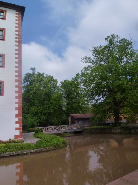 Fußwegbrücke Schloß Groß Kochberg / Schloßgraben