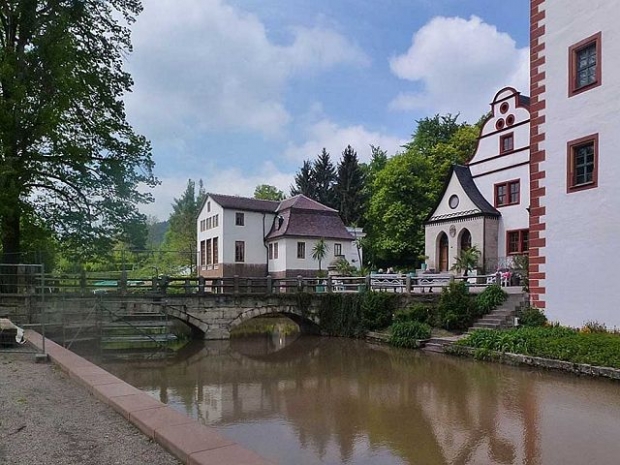 Zufahrtbrücke Schloss Kochberg