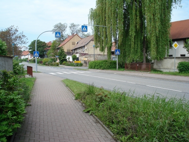L 85 Straße des Friedens Brücke / Graben