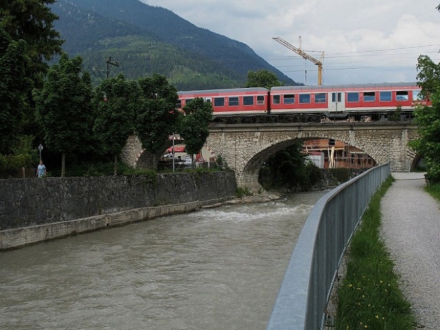 EÜ Strecke Gamisch Part. - München / Partnach und 2 Uferstraßen