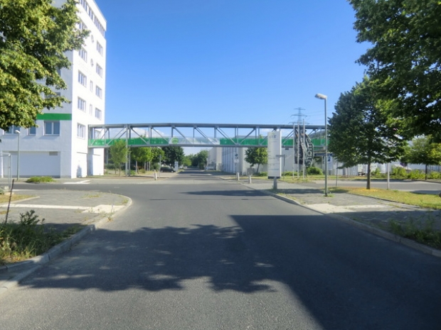 Fußwegbrücke / Meeraner Straße