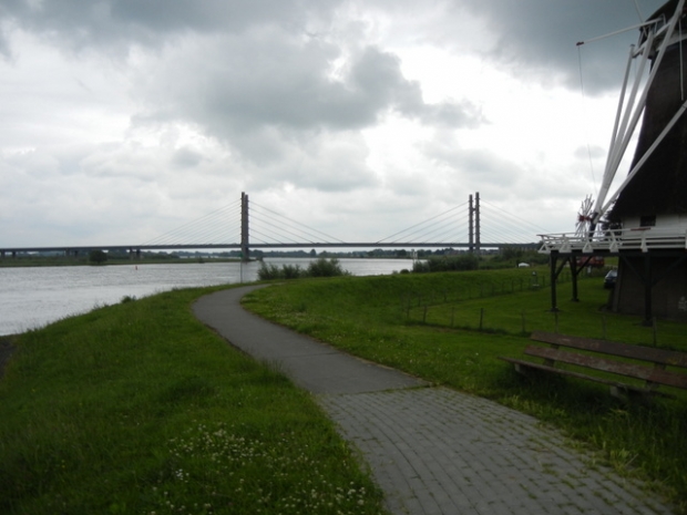 Brug N 764 Meester J.L.M. Niersallee / Ijssel
