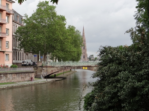 Pont de Rue de la Pierre Large