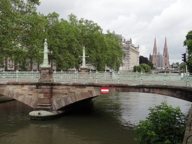 Pont de Rue de la Pierre Large