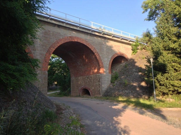 EÜ Strecke Giersleben - Sondersleben / Straße Hohler Graben