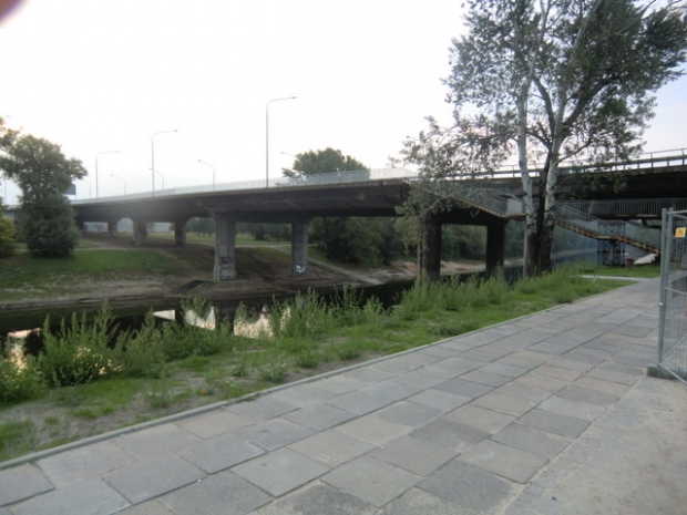 Most Lazienkowski / Wisla und Canal Gerniakowski