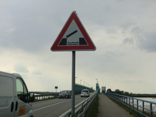 Zecheriner Brücke