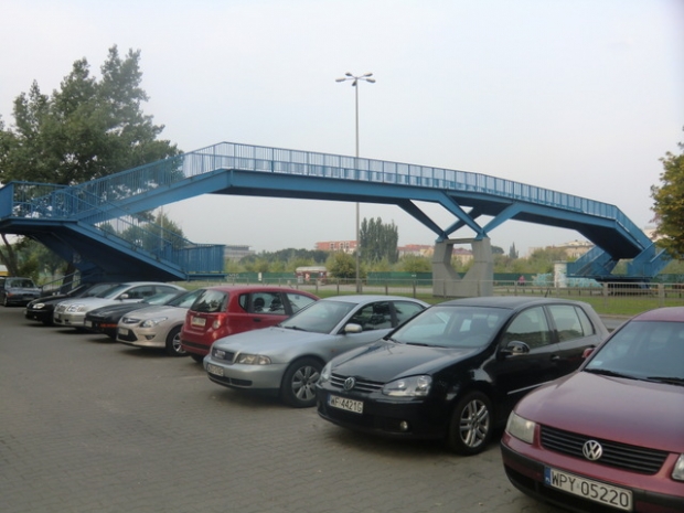  Fußwegbrücke nahe ul. Chelmska / ul. Czerniekowa