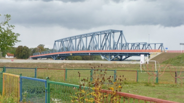 B 166(D) - Straße 26 (PL) Brückenstraßenbrücke / Oder (Odra)
