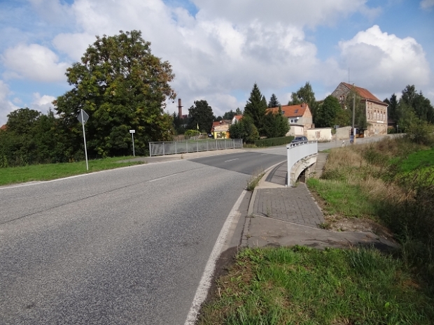 B 250 Bundestraßenbrücke / Schmoner Bach