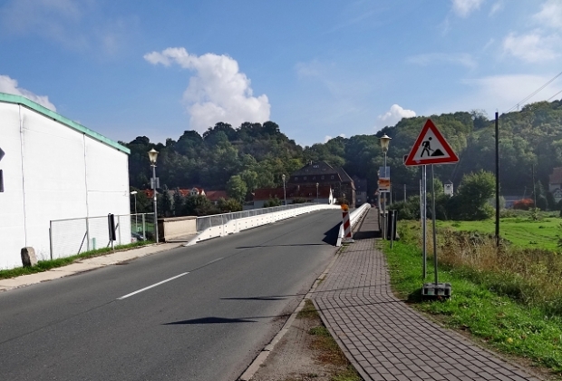 B 250 Bahnhofstraßenbrücke / Unstrut