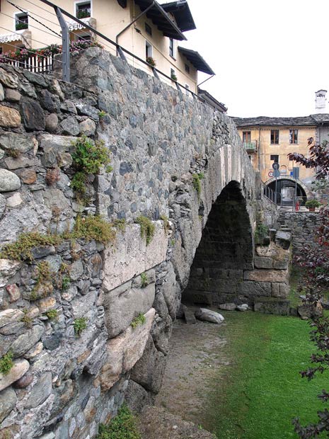 Pont de Pierre