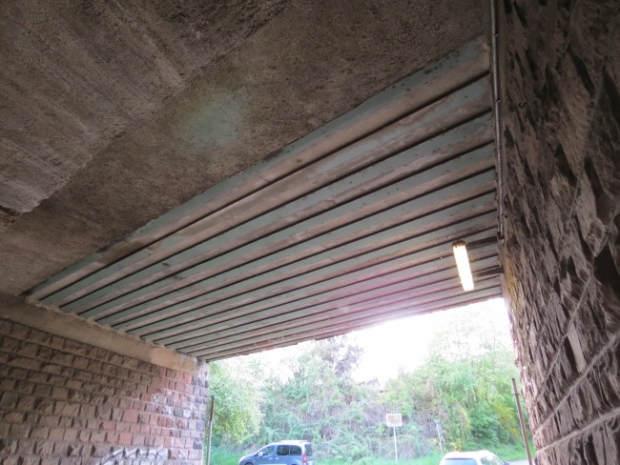 Übergang Bauwerk 1 und 2