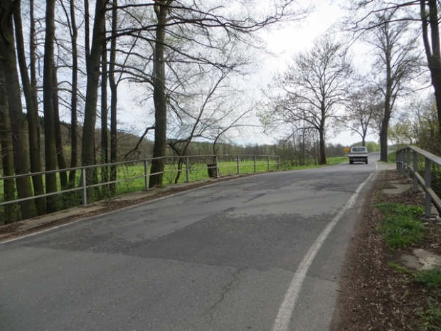 K 7863, 6663 Kürbitzer Landstraßenbrücke / Rosenbach