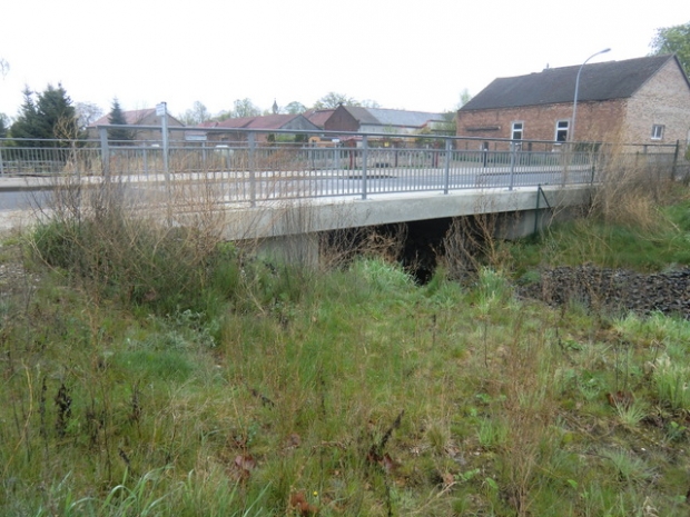 L75 Glasower Dammbrücke / Glasowbach