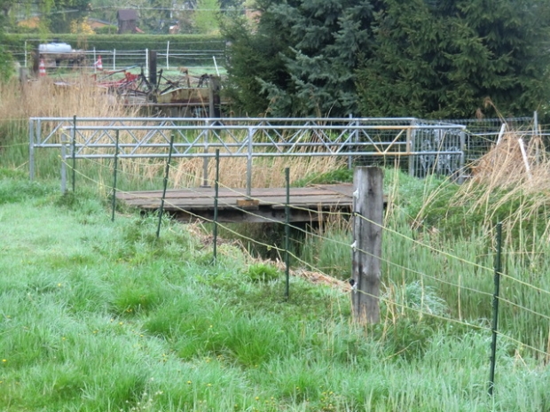 Fußwegbrücke / Glasowbach