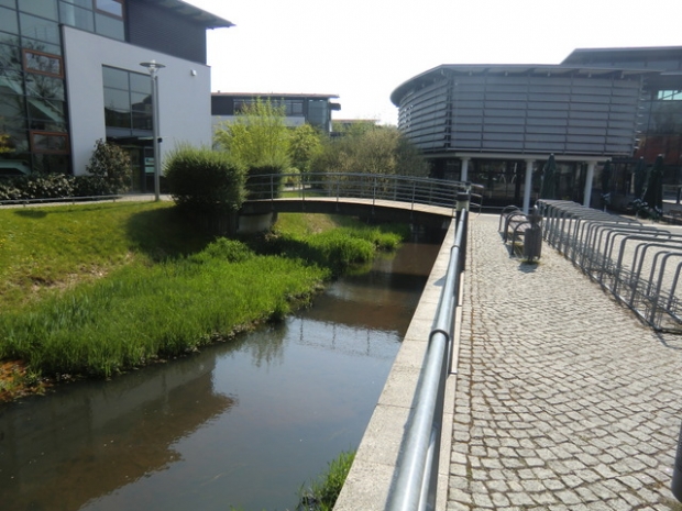 1. Fußwegbrücke bei Kreisverwaltung Teltow Fläming / Nuthe