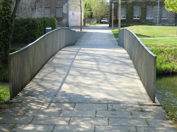 Fußwegbrücke verlängerte Dahmestraße / Nuthe