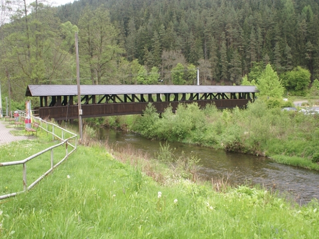 Fußwegbrücke An der Bergbahn / Schwarza