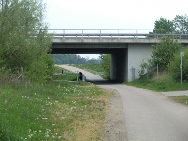 A 9 Autobahnbrücke Berlin - München / Kloddegraben und Schäferweg