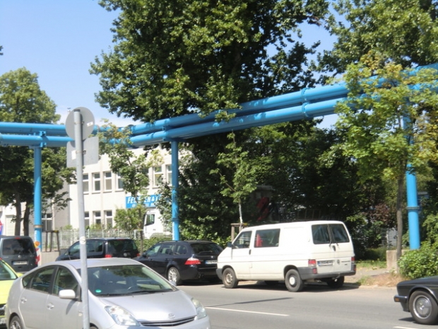 Rohrleitungenbrücke / Neuköllnische Straße