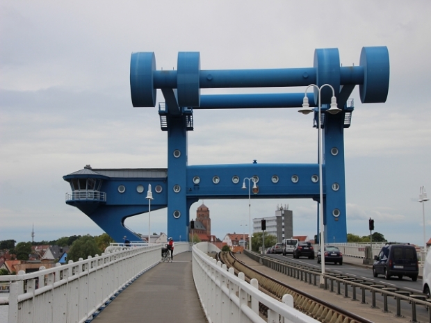EÜ und Peenemünder Straßenbrücke / Peene in Wolgast alle Fotos