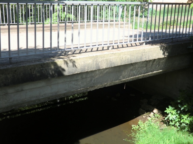 Belziger Straßenbrücke / Plane Nebenarm