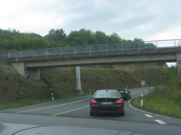 Heidenbergstraßenbrücke / Wallhausenstraße