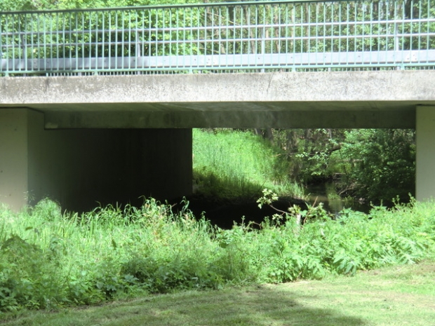 B 102 Bundesstraßenbrücke / Lühnsdorfer Bach