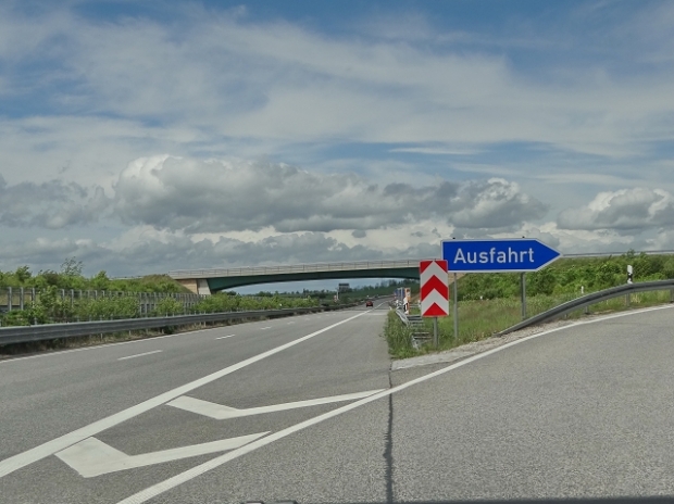 Ortsstraßenbrücke / A 71 Autobahn Sangerhausen - Würzburg