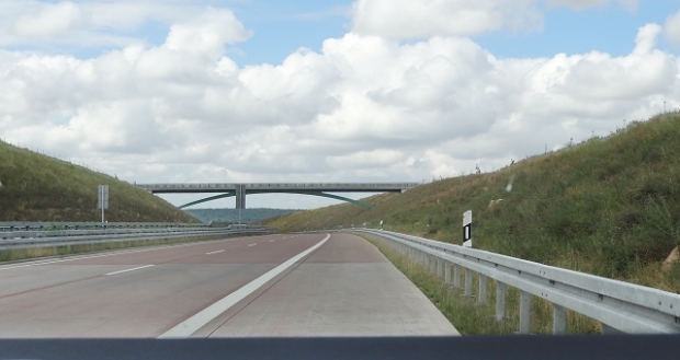 Ortsstraßenbrücke / A 71 Autobahn Sangerhausen - Würzburg