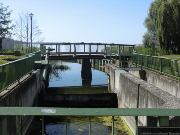 Seepromenadenbrücke / Ucker