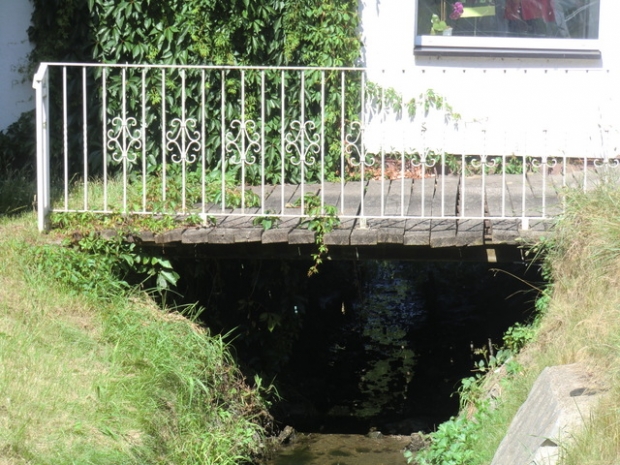 Garagenzufahrtbrücke / Graben zur Ucker