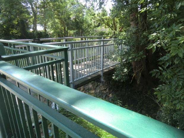 Grundstückszugangsbrücke/ Graben zur Ucker